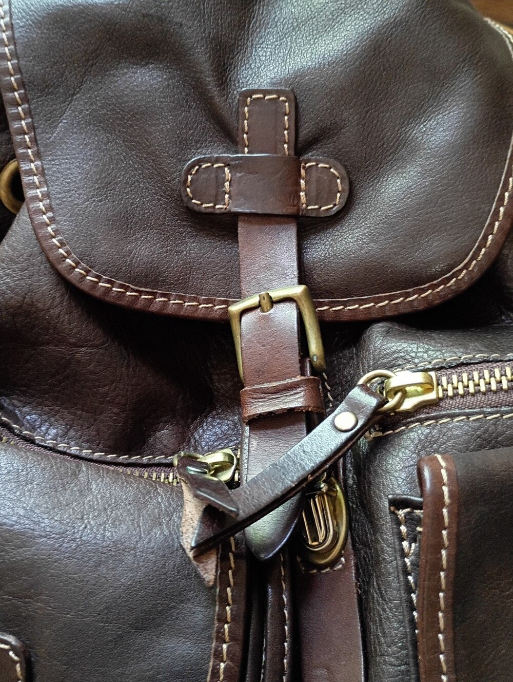 Sundance Living Catalog Italian Leather Tinley Backpack Zipper Buckle Brown - Picture 5 of 13